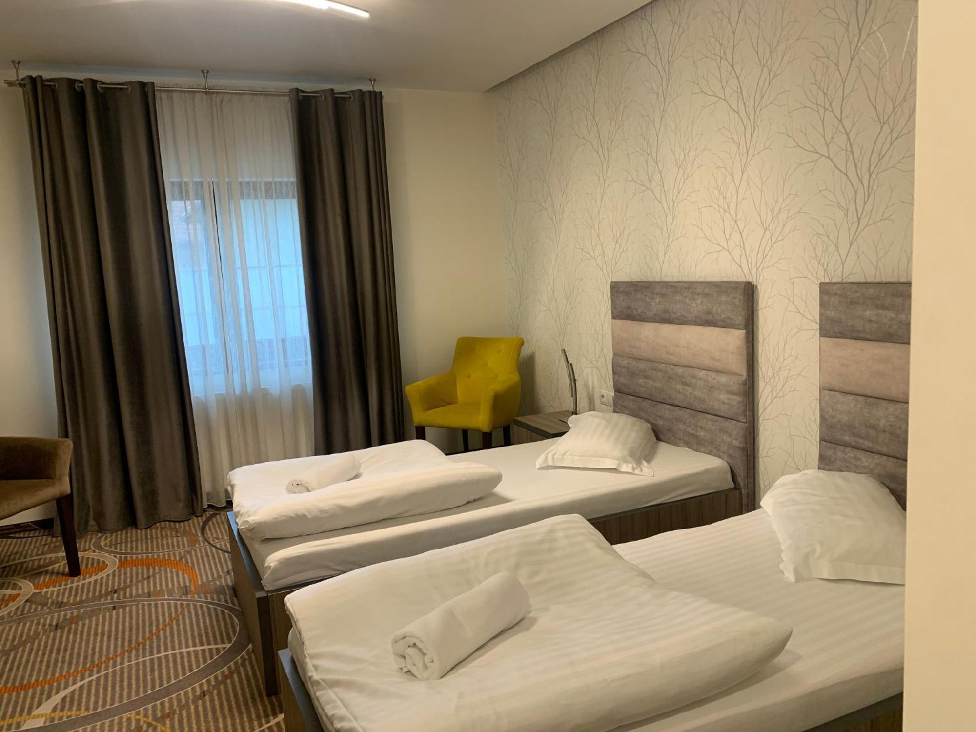 Stella Di Monte Hotel Nagyszeben Kültér fotó